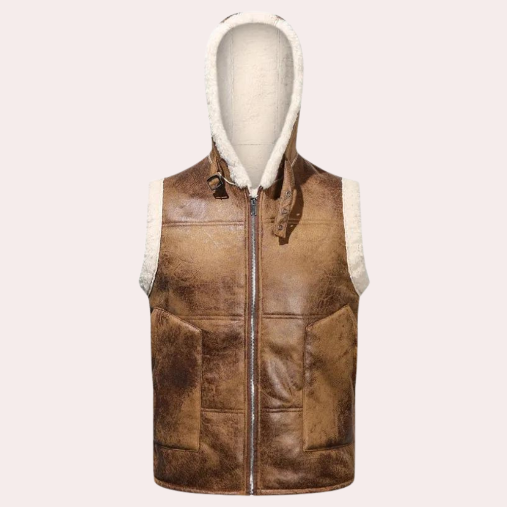 Bruine leren bodywarmer met capuchon, schapenvacht voering, ritssluiting en zakken. Perfect voor herenkleding, wintermode, outdoor activiteiten.