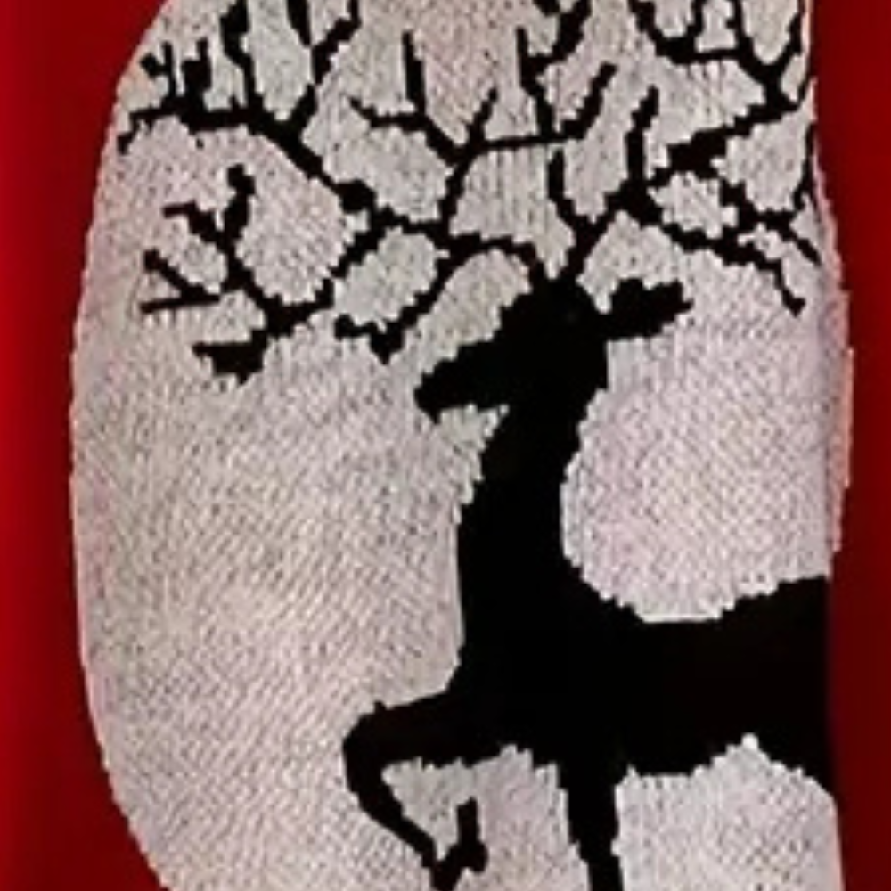 Zwart-wit hert silhouet op gebreide trui, rode achtergrond. Perfect voor wintermode, kersttrui, warme kleding. Stijlvol en seizoensgebonden ontwerp.