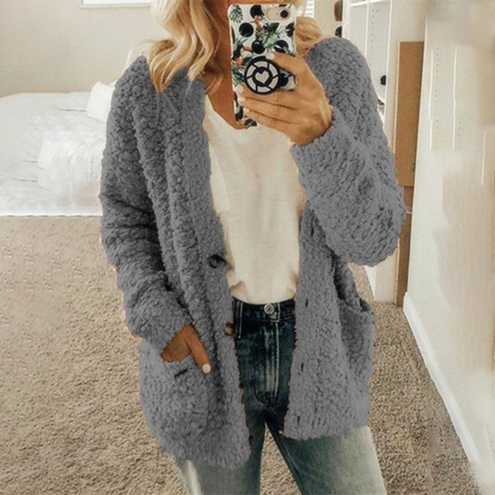 Grijze teddyjas dames, knus en stijlvol, perfect voor herfst en winter. Zachte textuur, casual pasvorm, ideaal voor dagelijks gebruik.