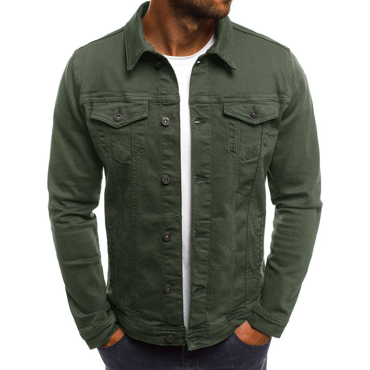 Groene denim jas voor heren, met knoopsluiting en borstzakken. Stijlvolle casual jas, perfect voor dagelijks gebruik en modieuze herenkleding.