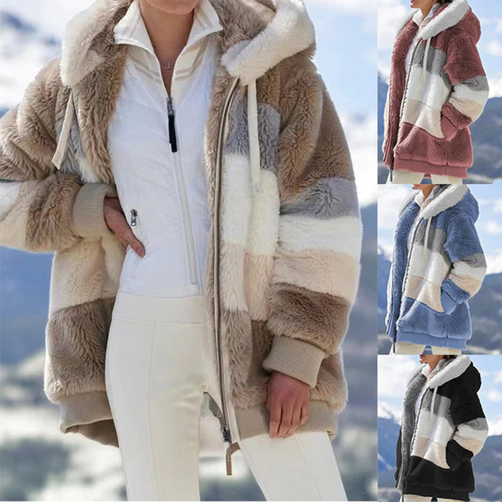 Dames winterjas met capuchon, kleurblokken design, pluche stof, verkrijgbaar in meerdere kleuren. Perfect voor koude seizoenen en modieuze uitstraling.