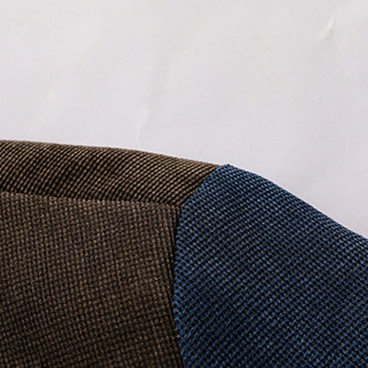Bruine en blauwe corduroy stof, close-up textuur. Ideaal voor modeontwerp, interieurdecoratie. Hoogwaardige, duurzame materialen.