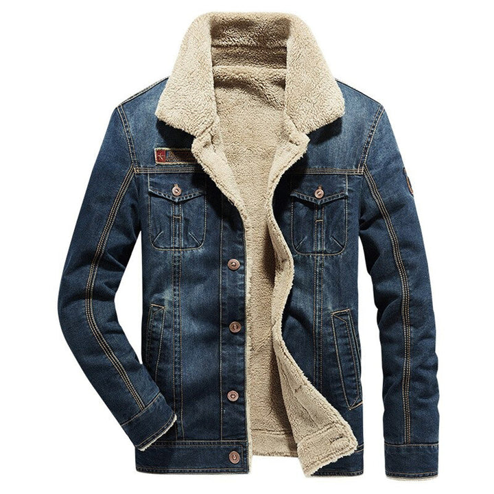 Blauwe denim jas met beige fleece voering, knoopsluiting en borstzakken. Winterjas heren, warme spijkerjas, modieuze casual stijl.