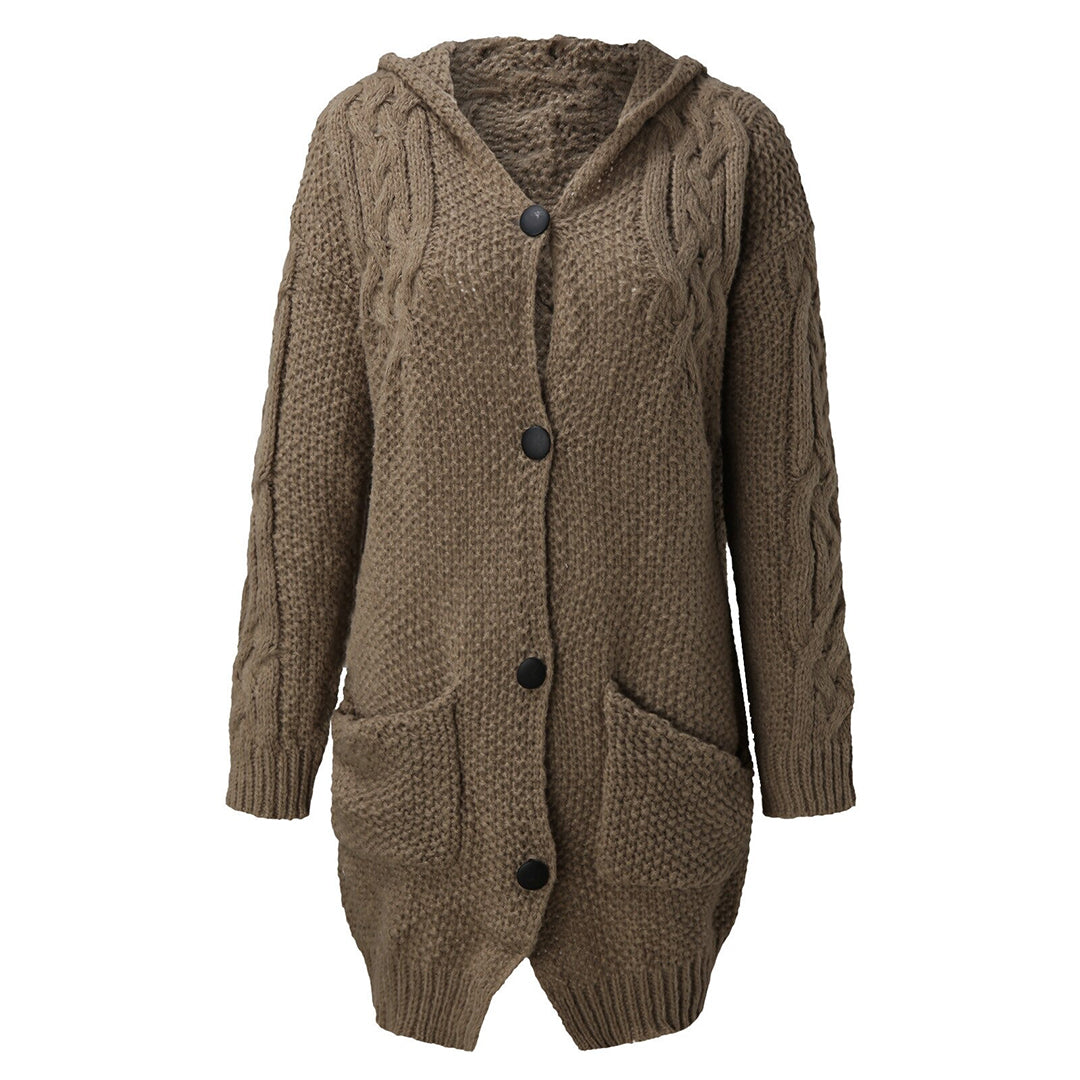 Bruine gebreide damesvest met capuchon, knopen en zakken. Perfect voor herfstmode. Comfortabel en stijlvol kledingstuk voor dagelijks gebruik.