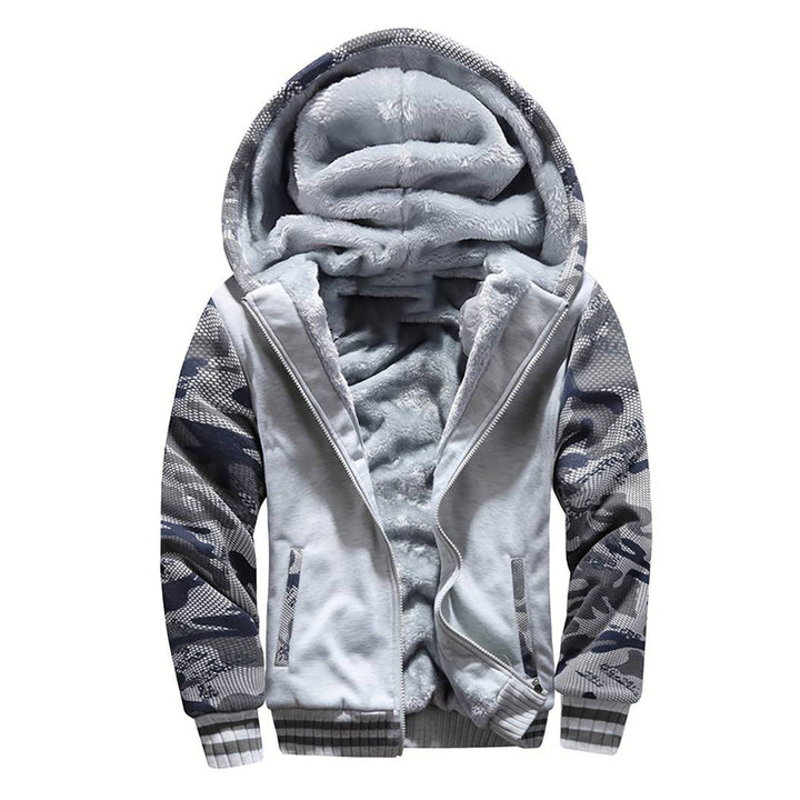 Blauwe camouflage hoodie met zachte voering, rits en capuchon. Stijlvolle winterjas voor heren, ideaal voor casual en outdoor activiteiten.