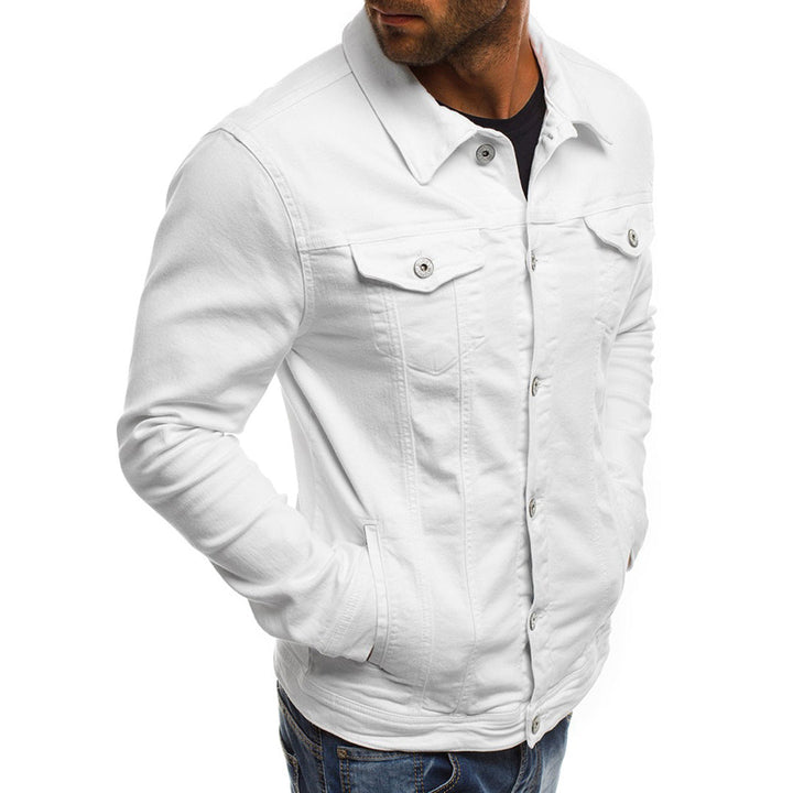 Witte spijkerjas voor heren, modieus ontwerp, lange mouwen, knoopsluiting, borstzakken, casual stijl, perfect voor lente en zomer.